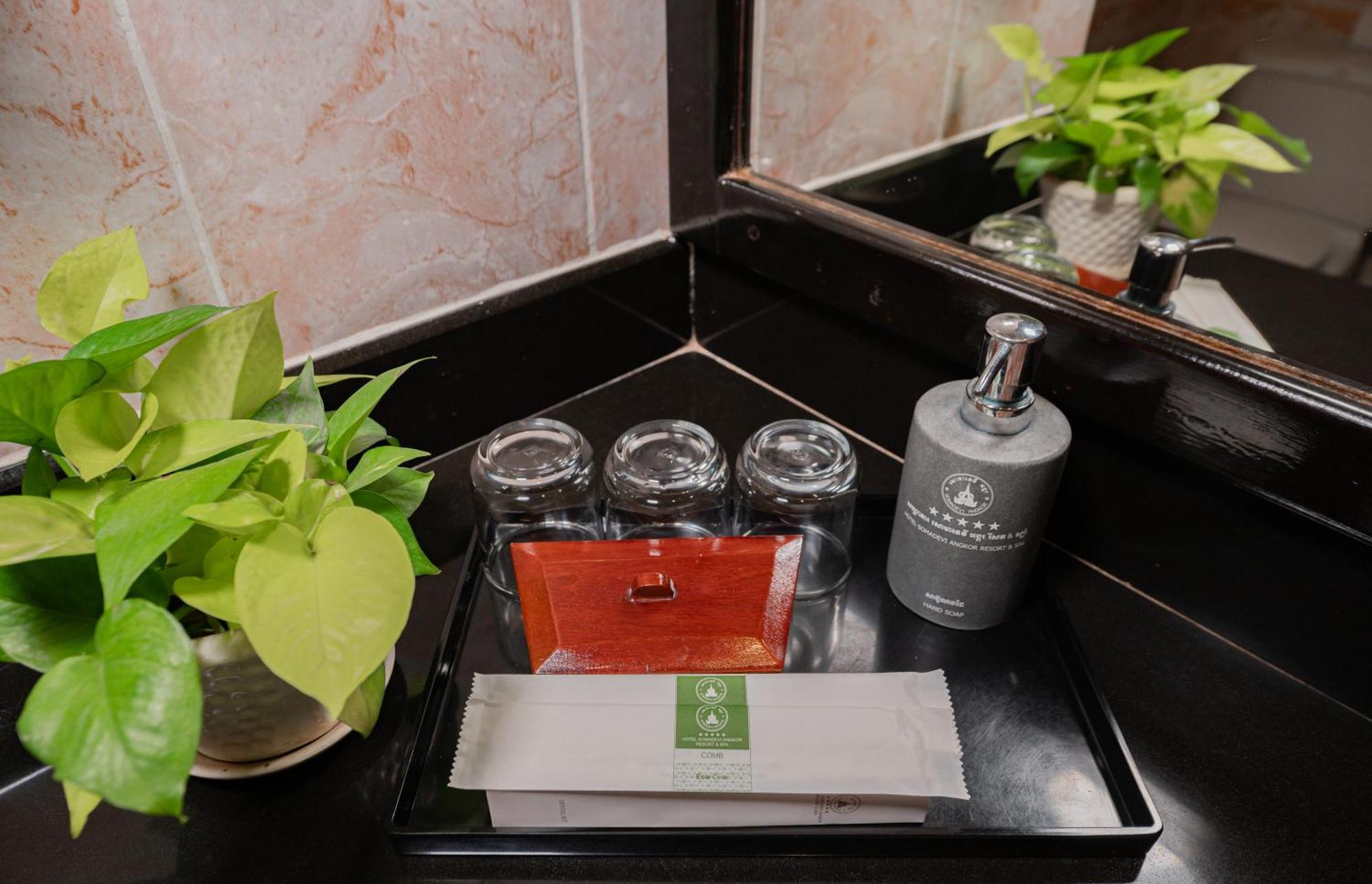 Somadevi Angkor Premium Hotel Siem Reap Eksteriør billede