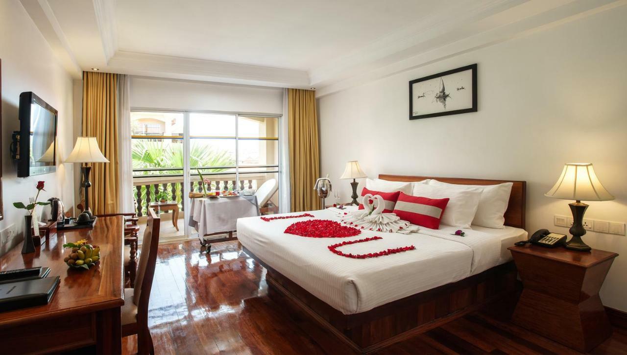Somadevi Angkor Premium Hotel Siem Reap Eksteriør billede